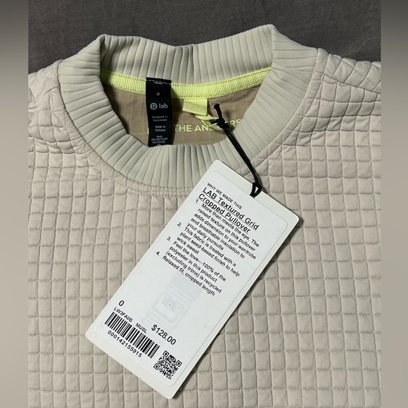 Lululemon lab Textured Grid Cropped Pullover - Picture 7 of 7